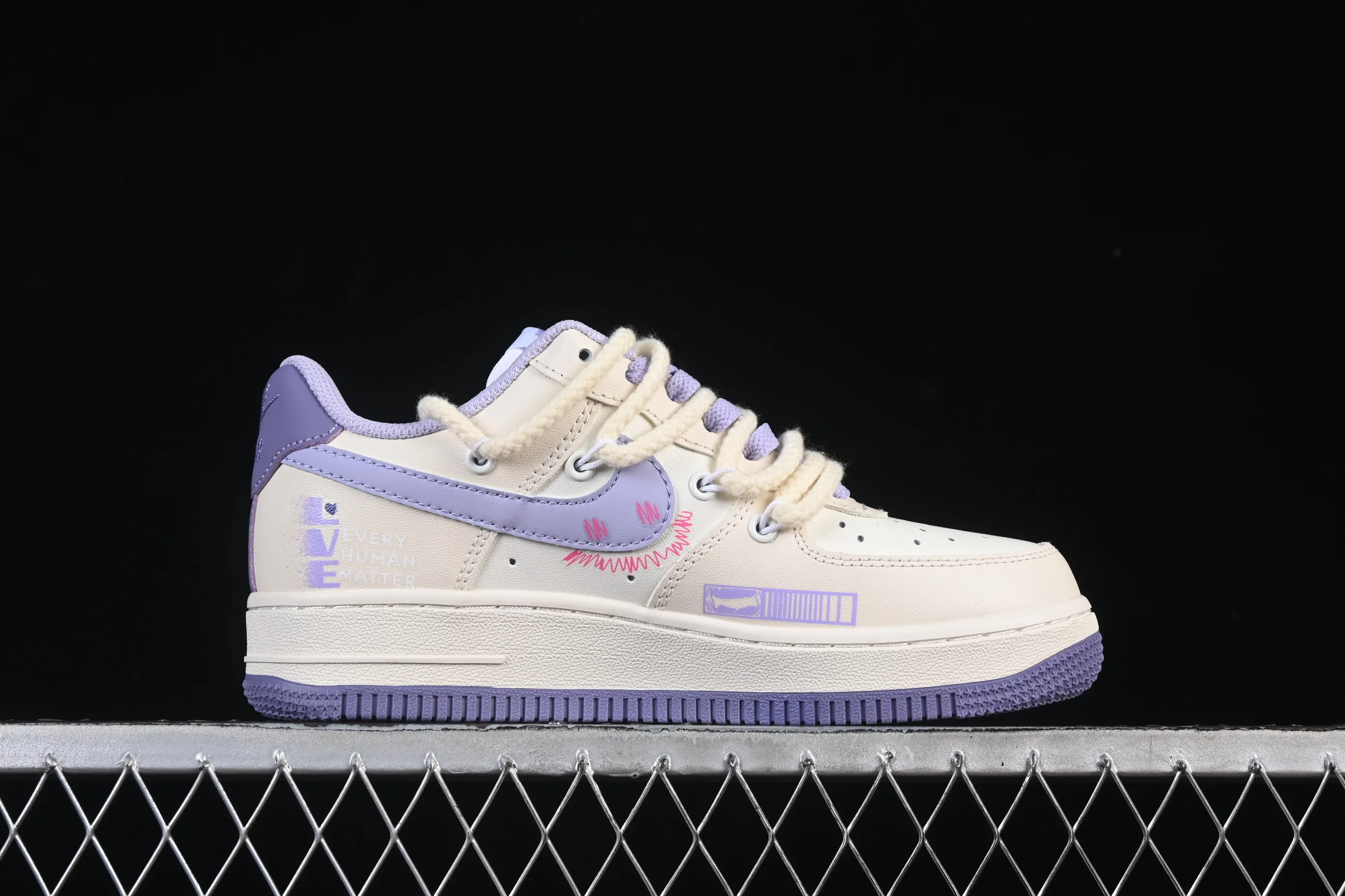 All categories Nk Air Force 1 Air Force series Nk Air Force 1 Low Air Force low-top Nike Air Force 1'07 Low "Confession" Hand-painted graffiti Purple pink confession Air Force 1 low-top casual sneakers BD7701-220